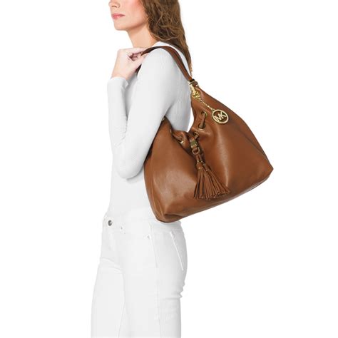 michael kors camden large luggage|Camden Large Leather Shoulder Bag .